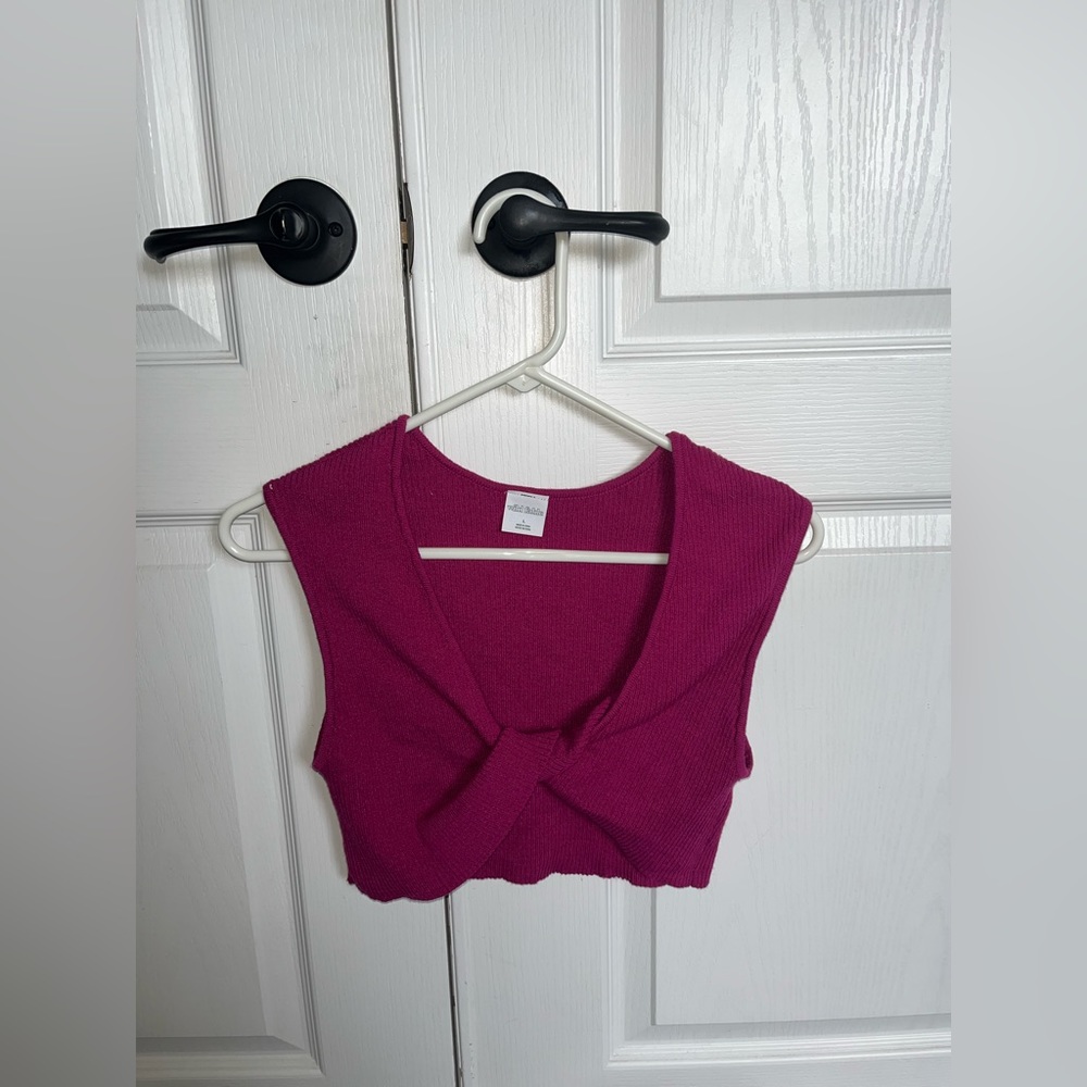 wild fable twist front cropped sweater tank